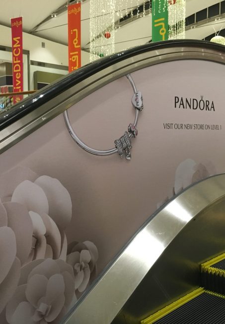 Pandora - Escalator Branding